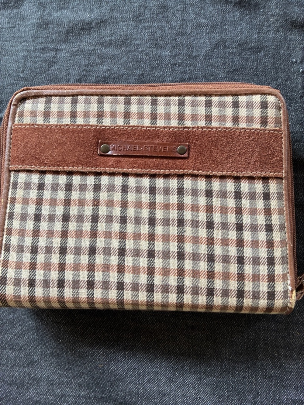 Brown Plaid Men's Zip Organizer
